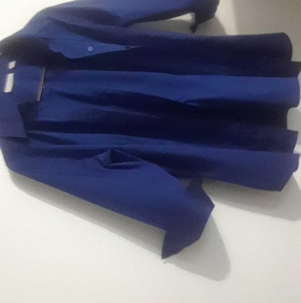 Blouse - Picture 3 of 4